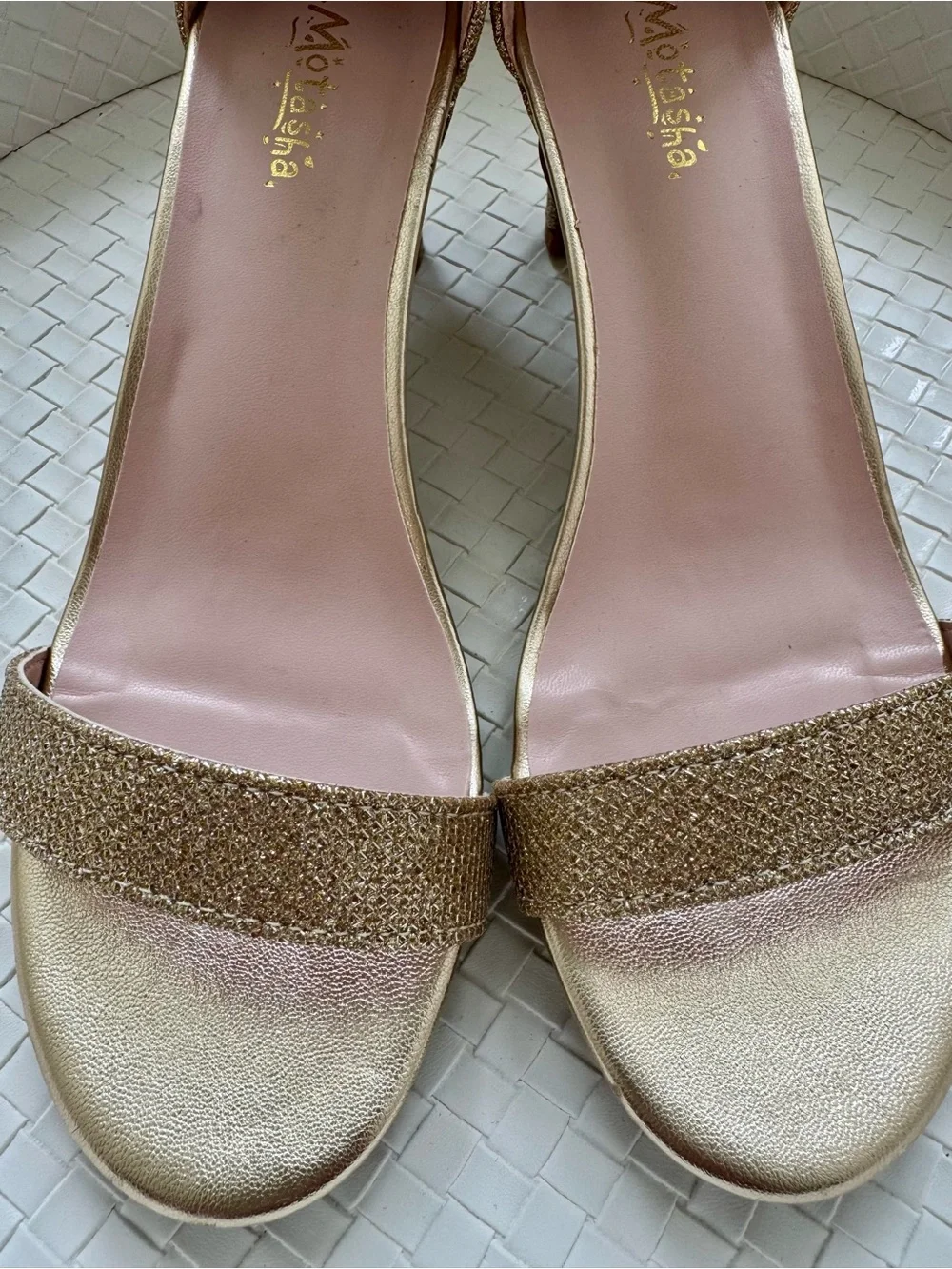 Motasha Gold Glitter Ankle Strap Heels Sandals Size 3